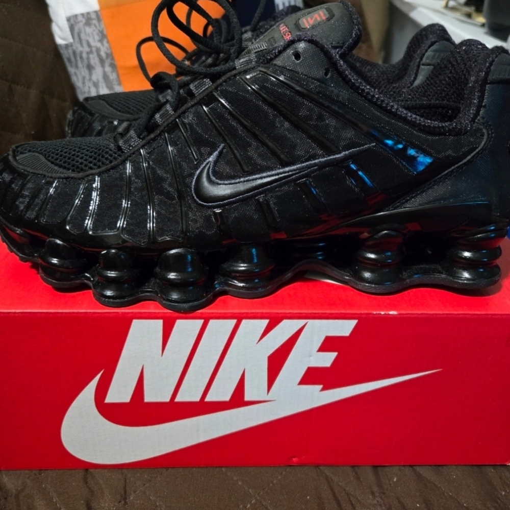 Women's Nike Shox TL